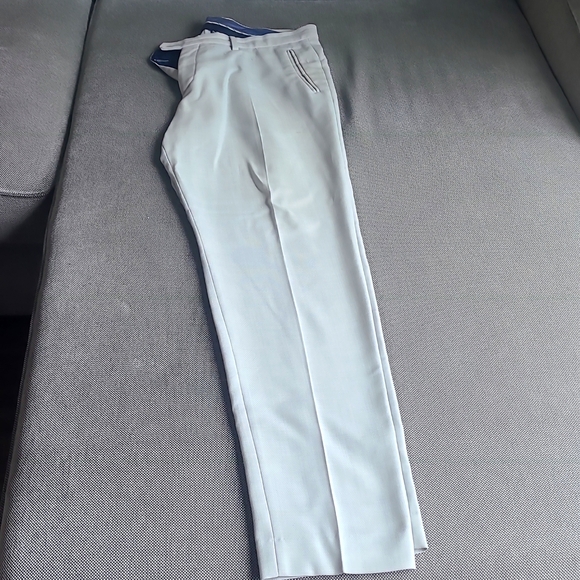 Zara Man Grey Stretch Suit - Picture 5 of 8